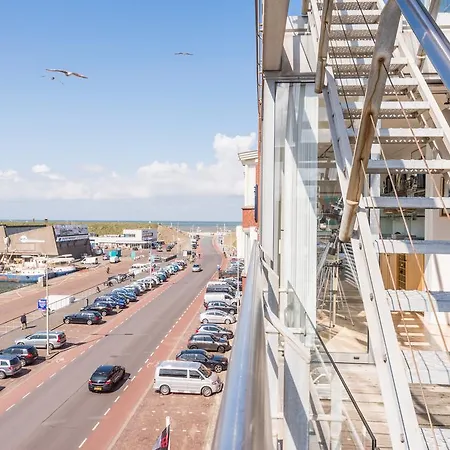 Harbor View Penthouse Appartement